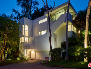Beverly Hills MARKETWatch, 17 New Homes & 6 Condos For Sale and 4 Properties Sold the Past 7 day