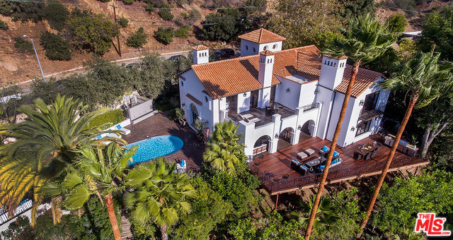 2819 Coldwater Canyon, Beverly Hills 90210