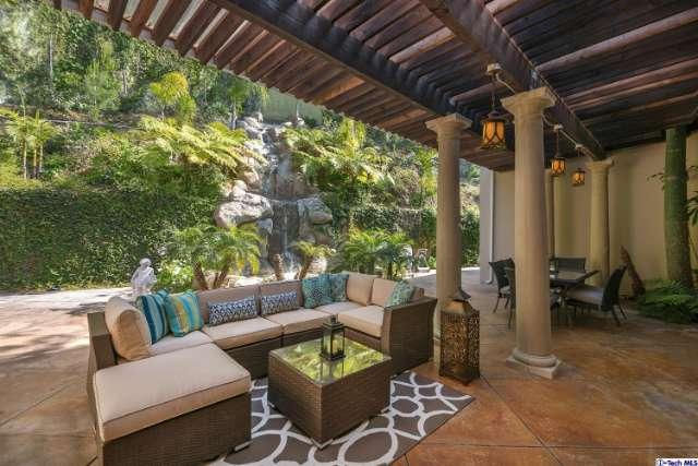 2075 Loma Vista Drive, Beverly Hills