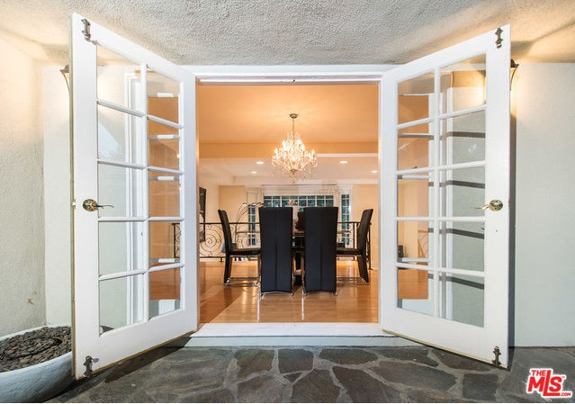 9958 Westwanda Drive, Beverly Hills