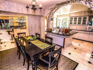 Beverly Hills MARKETWatch, 8 New Homes & 8 Condos For Sale and 10 Properties Sold the past 7 day