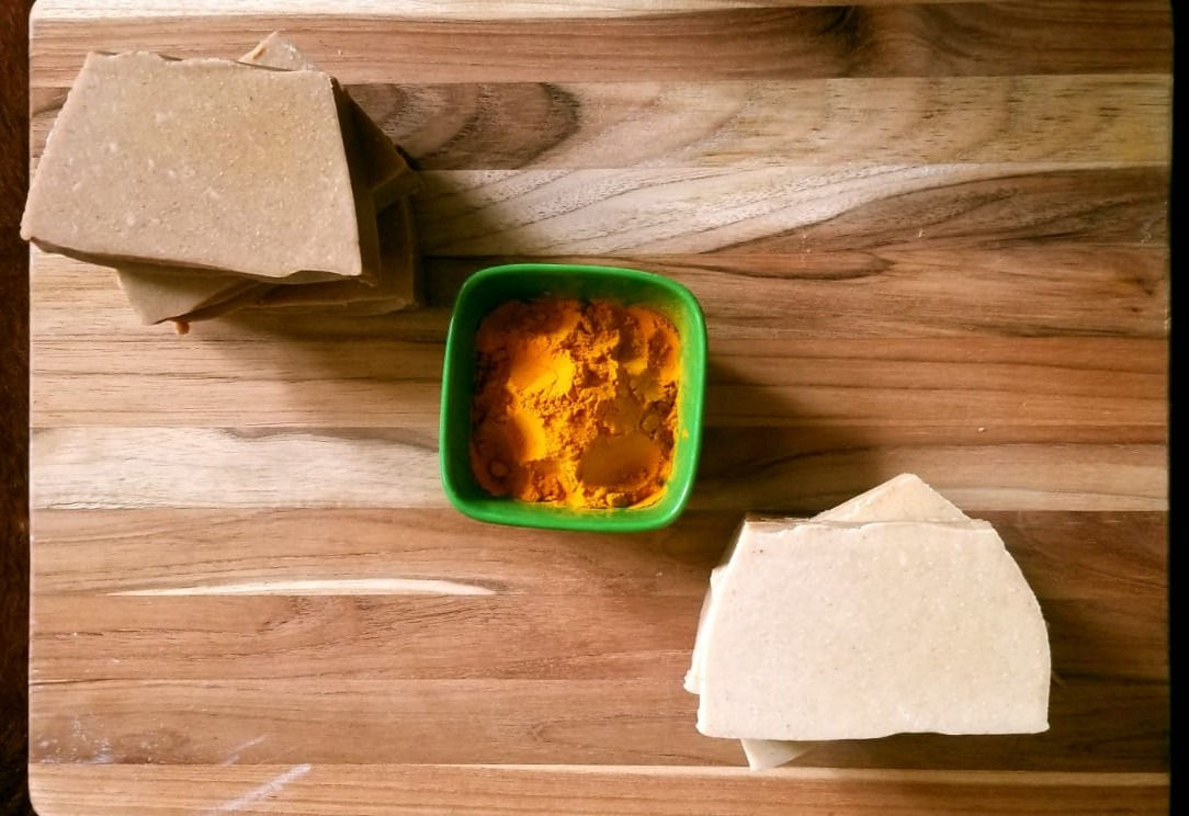 TURMERIC HANDMADE SOAP