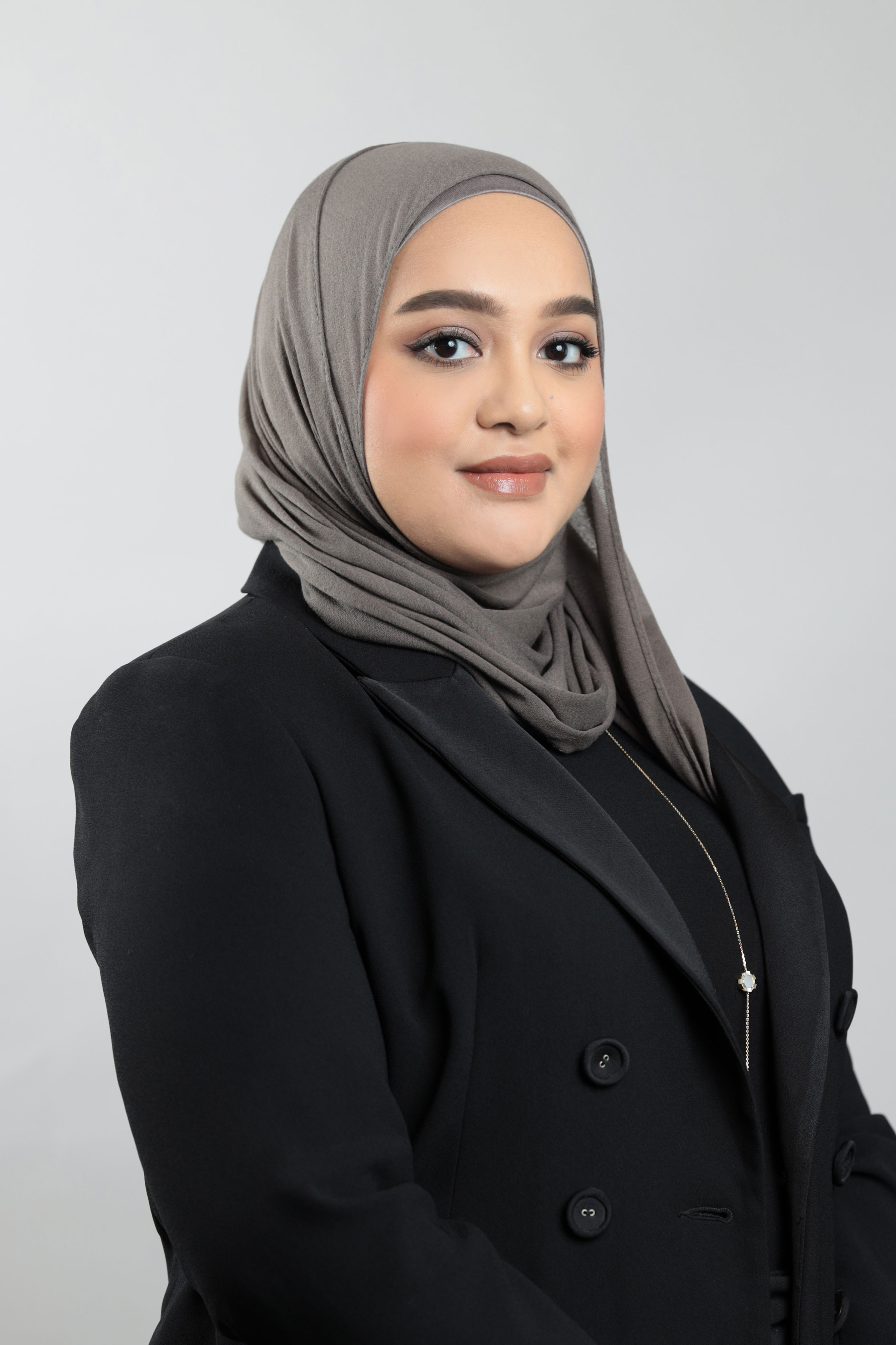 Amina Naar