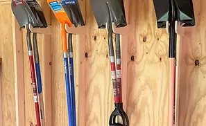 GardenToolClose_ad87e83b-a6a7-4097-bb57-0952c033d60c_1024x1024_2x.jpg.webp
