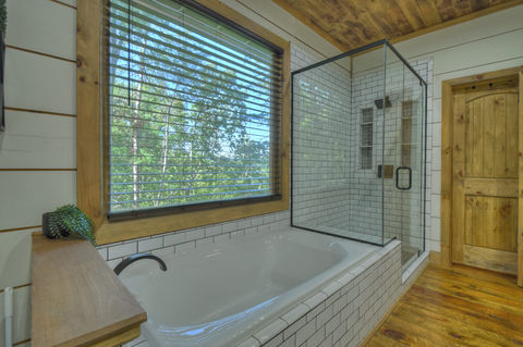 508 Little Bee Ln (37).jpg