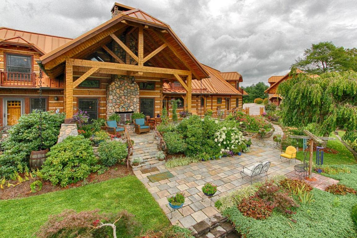 North Georgia | Modern Rustic Living | Real Estate Ellijay Ga
