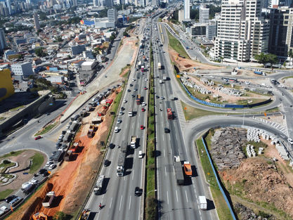 Barueri: Obras de drenagem afunilam acesso na Castello Branco a partir desta sexta (8)