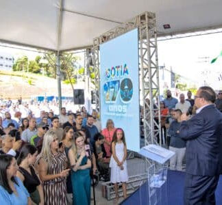 Cotia: Solenidade cívica marca início das comemorações dos 170 anos