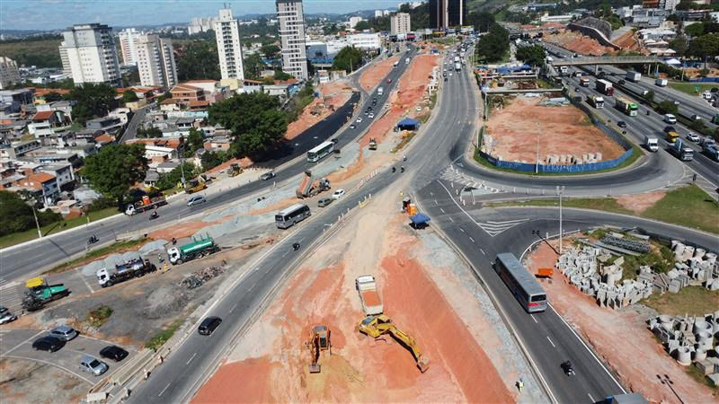 Trevo de Barueri terá desvio temporário a partir de sexta-feira (24)