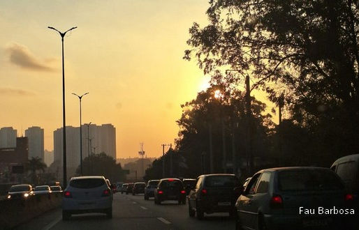 Calor extremo continua: São Paulo terá sexta-feira de sol forte e pancadas de chuva
