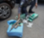 São Roque: Perseguição termina com motorista preso com fuzil e 257 kg de pasta-base de cocaína