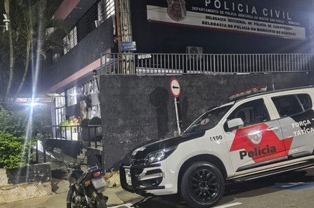 Barueri: Homem é preso em flagrante com moto com placa adulterada comprada pela internet