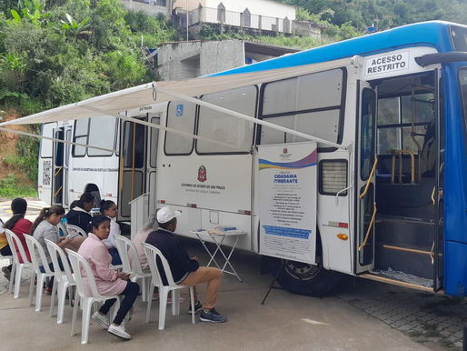 Itapecerica da Serra recebe ônibus do Cidadania Itinerante