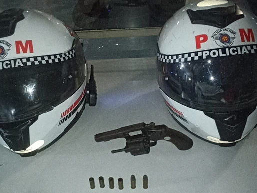 Após tentativa de roubo, troca de tiros e perseguição na Fazendinha, dois indivíduos são presos pela Polícia Militar