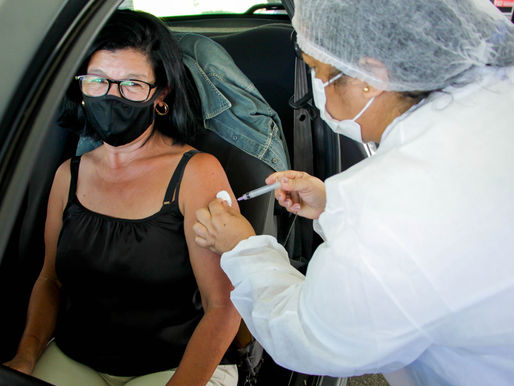 Carapicuíba inicia vacinação dos profissionais da educação com 18 anos ou mais