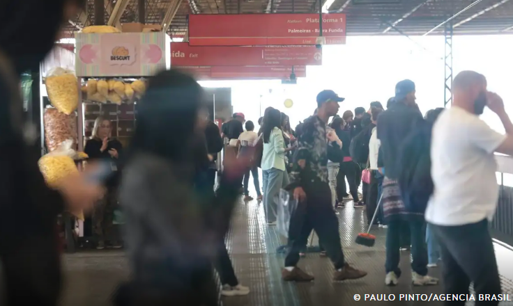 CPTM: Ferroviários mantêm paralisação nas Linhas 11, 12 e 13