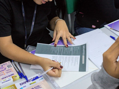 Feirão do Emprego em Cotia oferece mais de 300 vagas para pessoas com deficiência e profissionais 50+