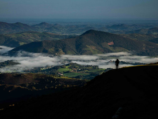 Granja Viana recebe lançamento de livro e documentário sobre o Caminho de Santiago