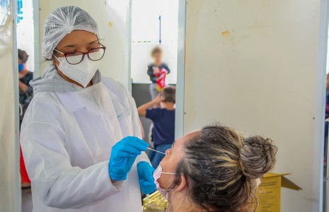 Carapicuíba: Polo de testagem de covid-19 no Parque do Planalto atenderá até sexta-feira (22)