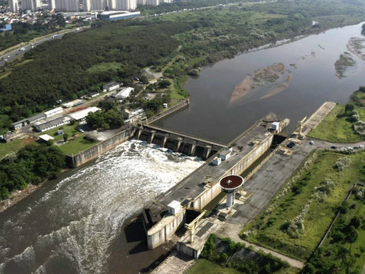 Pirapora do Bom Jesus recebe maior operação de desassoreamento do rio Tietê, com retirada de 500 mil m³ de resíduos