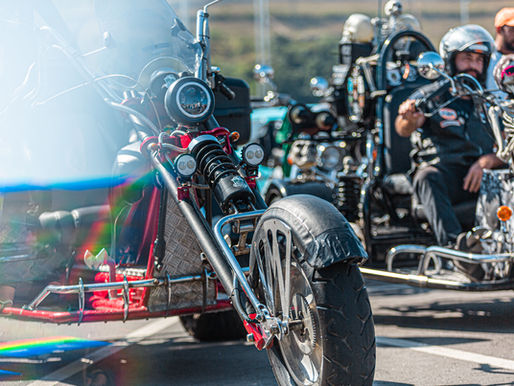Itapevi realiza 1º Moto Fest com motos clássicas, shows de rock e gastronomia