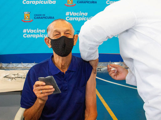Carapicuíba inicia dose de reforço para idosos com mais de 80 anos