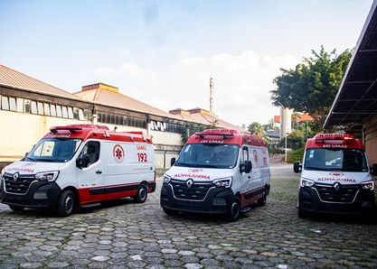 Taboão da Serra recebe novas ambulâncias do SAMU