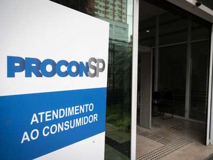 Pesquisa do Procon-SP revela que 79% dos consumidores desconhecem teto de preço de medicamentos