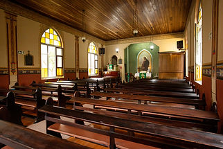 Interior.jpg