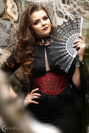 Thumbnail: Red Spiderweb Cincher sz Small