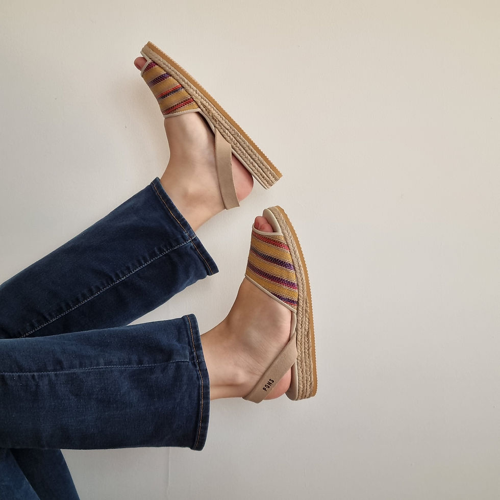 Thumbnail: Woman wearing multicolour espadrille