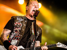 James Hetfield e os caminhos não trilhados