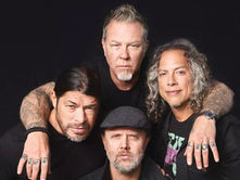 Metallica doa US$ 100 mil para vítimas na Venezuela