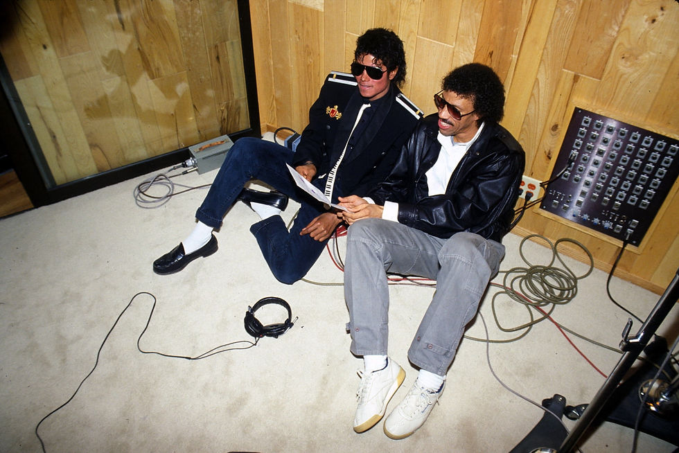 Lionel Richie Com Michael Jackson em 1985. Fotografia: Polaris/eyevine