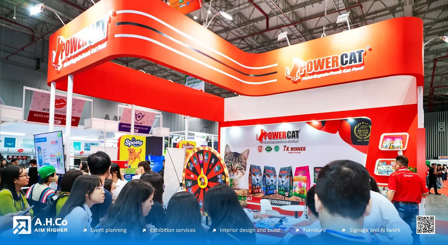 ahco-design-and-build-powerpet-booth-exhibition-petfair-2025