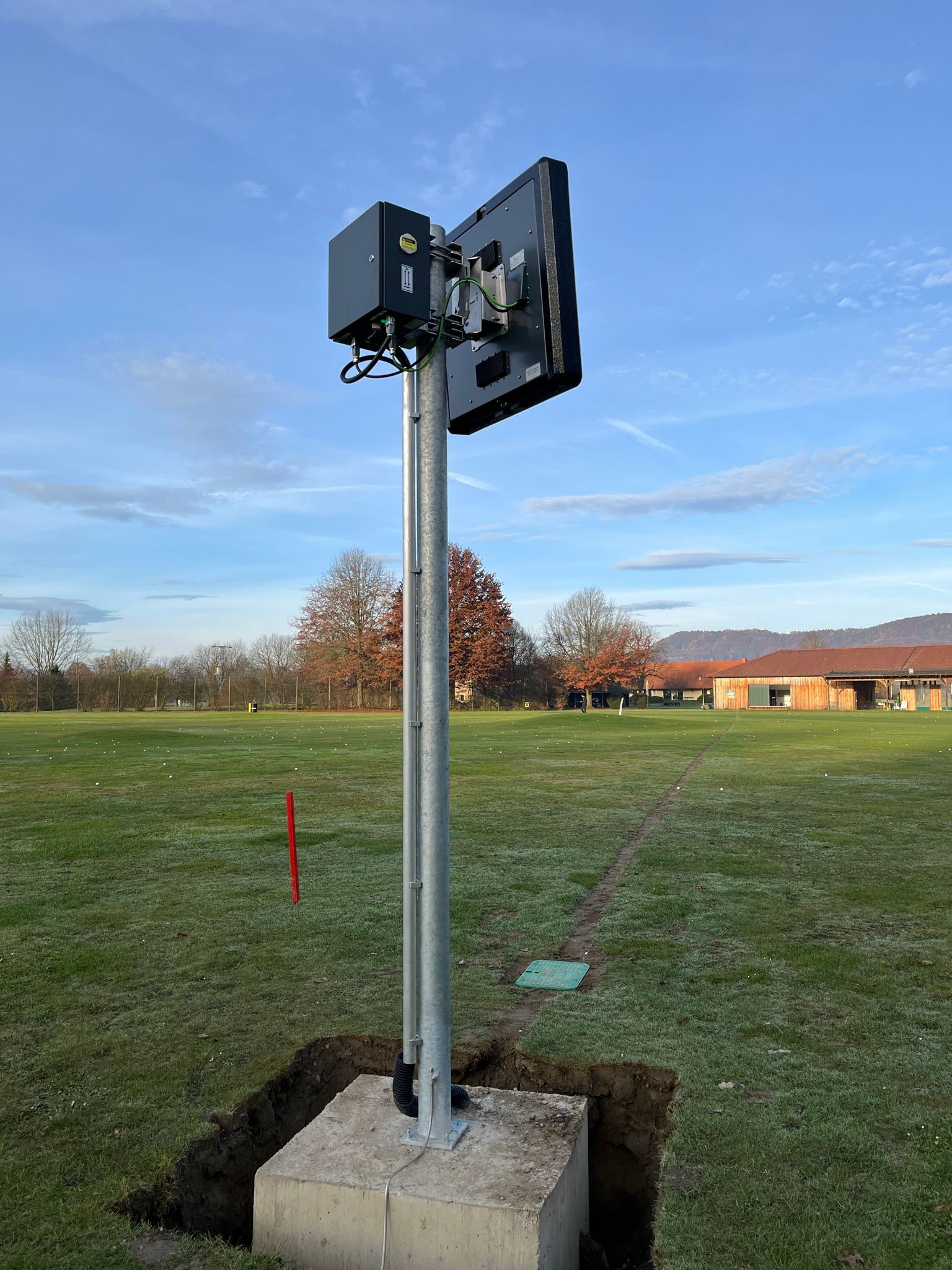 Poteau pour radar Trackman