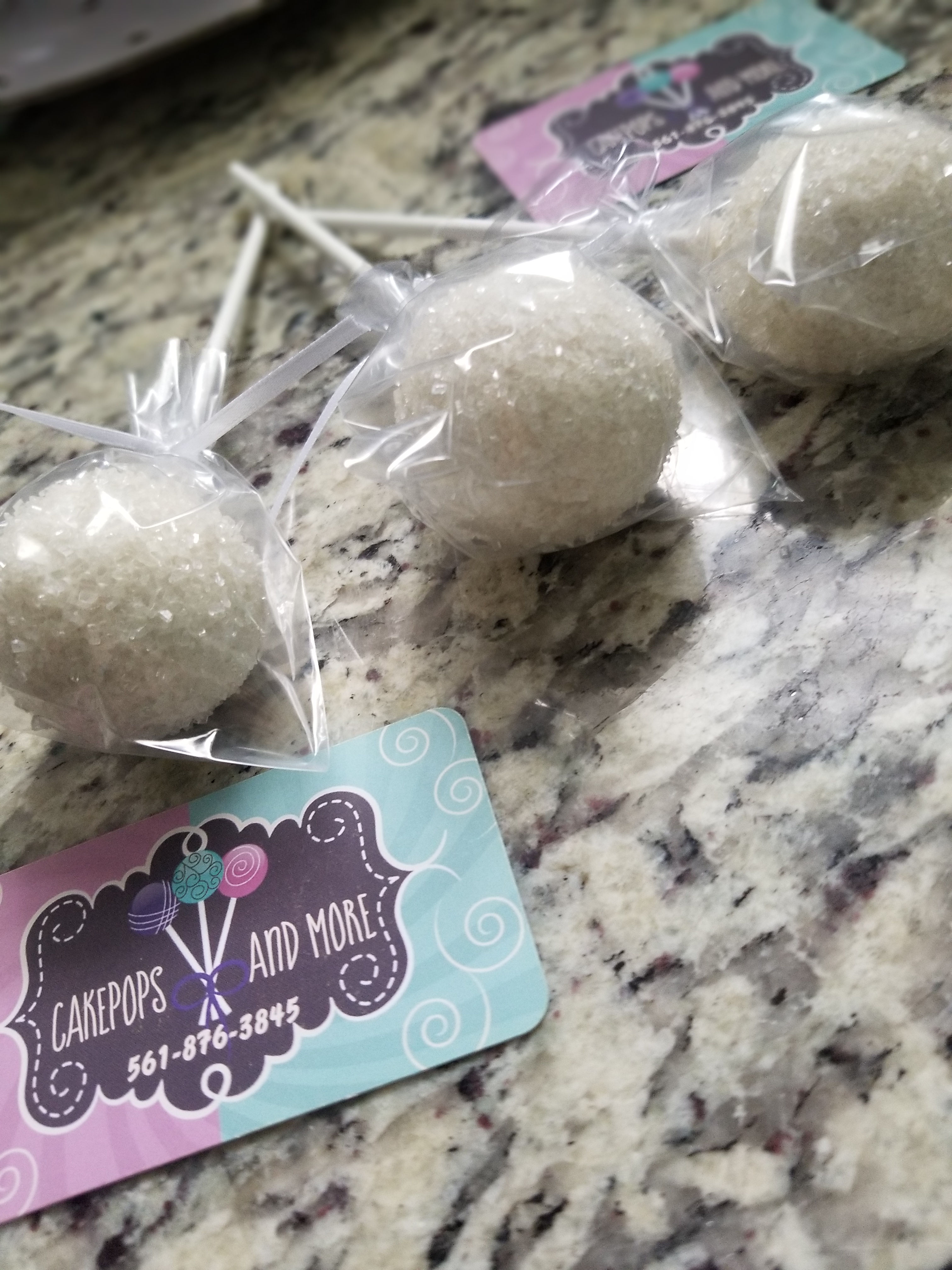 White sparkle pops