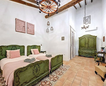 Bedroom - XL Split Double Triple Room - Almendra - Casa Rodriguillo - 13.jpg