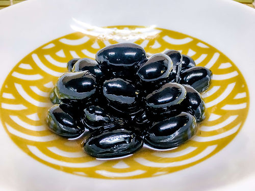 煮豆（国内産丹波黒黒豆）