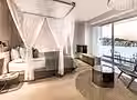 deluxe_room.avif