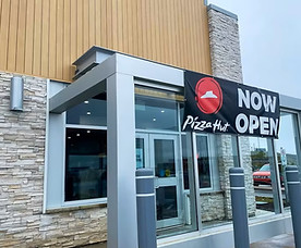 pizza-hut-in-galway-on-wheels-since-opening-1 (1).jpg