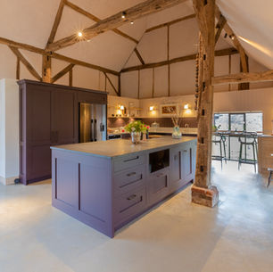 Luxury Barn Bespoke Kitchen - West Sussex
