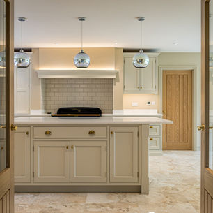 Shaded White In-Frame Kitchen - Haslemere, Surrey