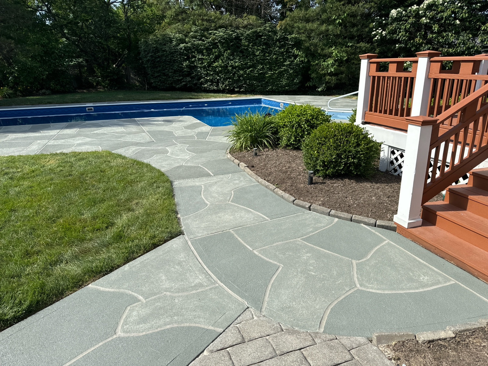 Modern Granite Slate Pool Deck: Outdoor Living Upgrade | RenuKrete