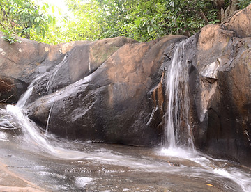 Dhangikusum Waterfalls.jpg