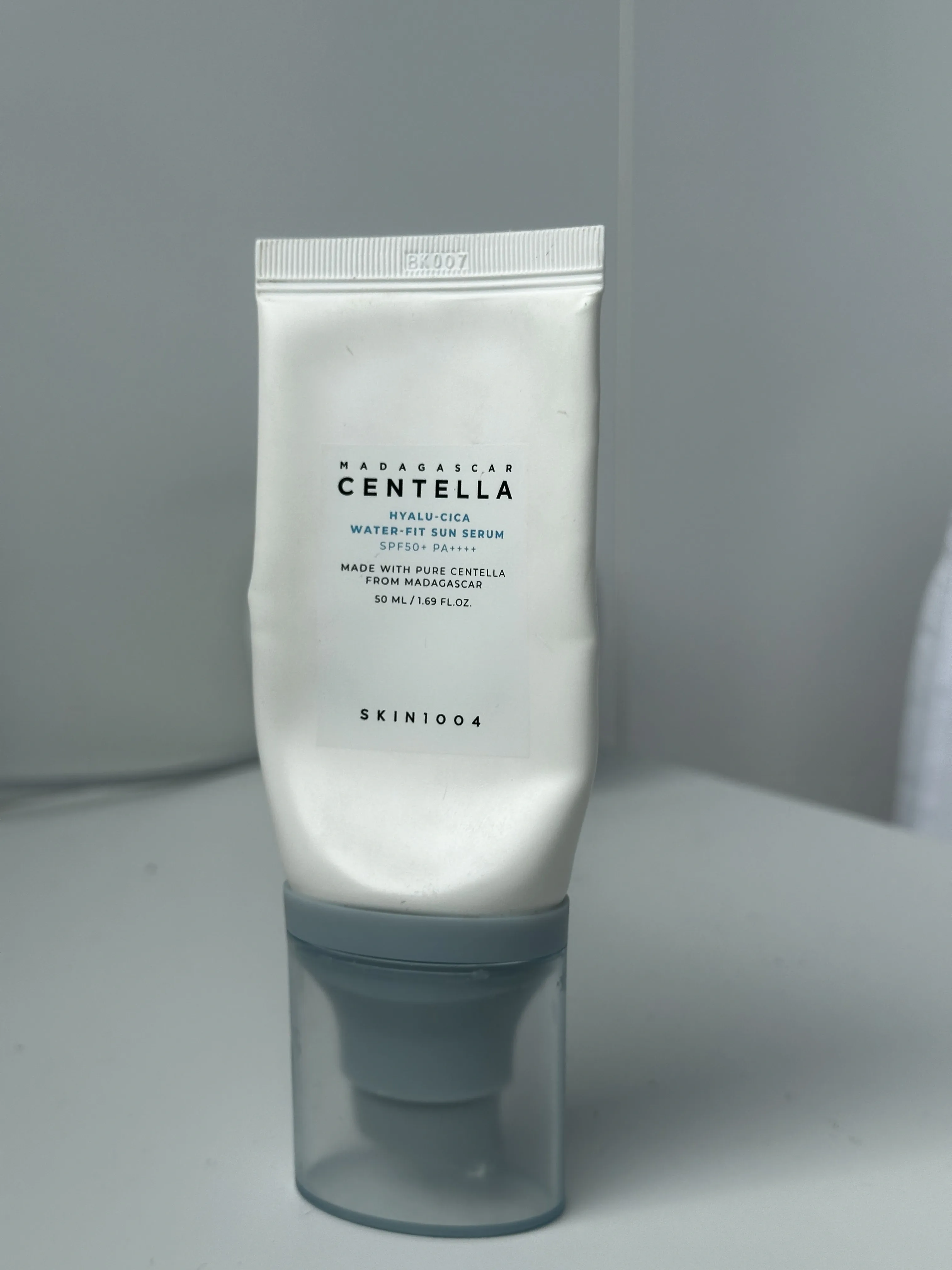 SKIN1004 centella hyalu-cica water-fit sun serum