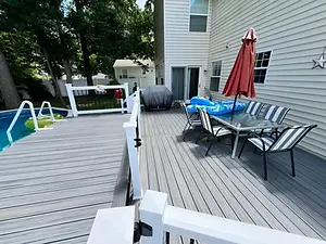 deck-trex-custom-voorhees-nj-cjam-construction.webp
