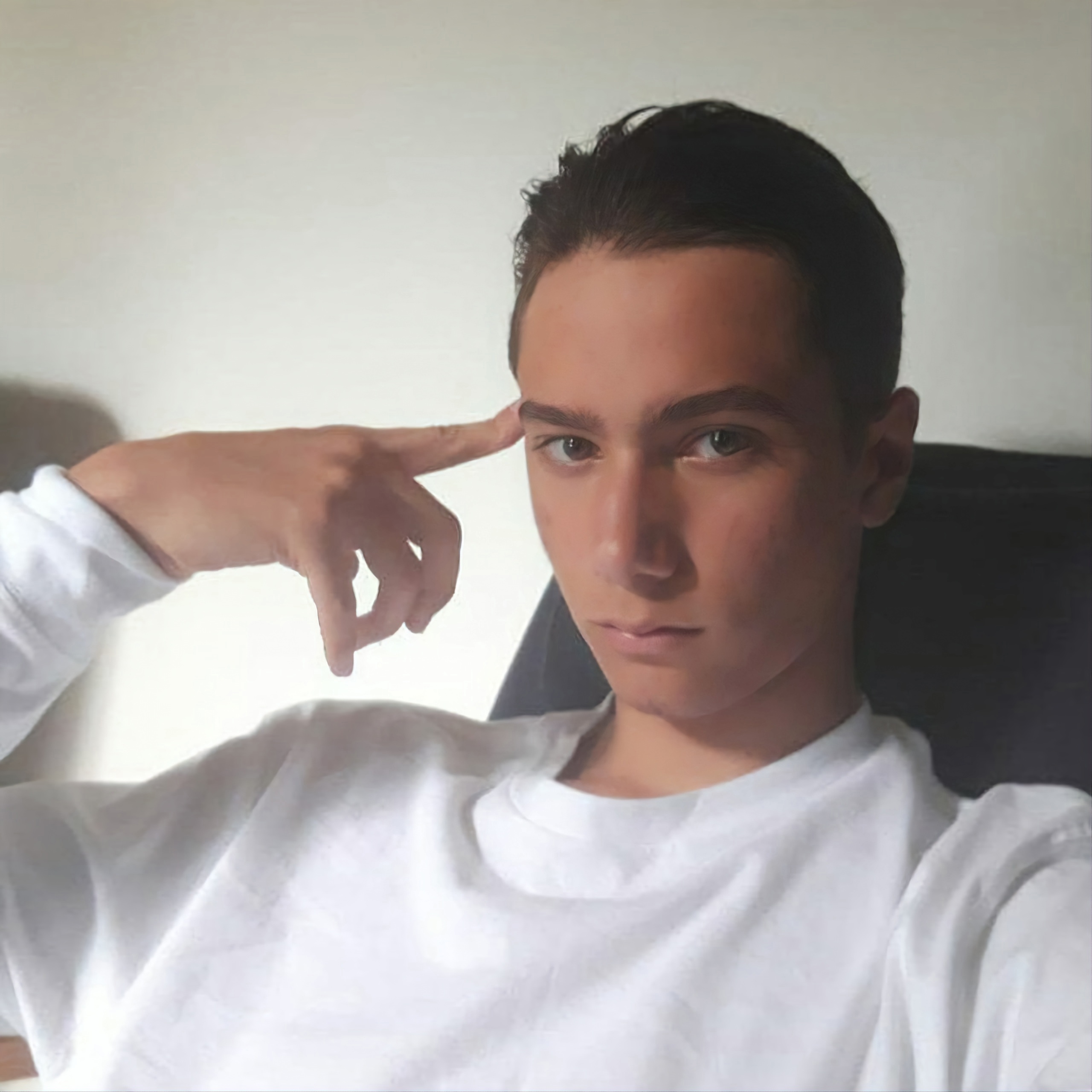 Writer: Aleksandr Shf