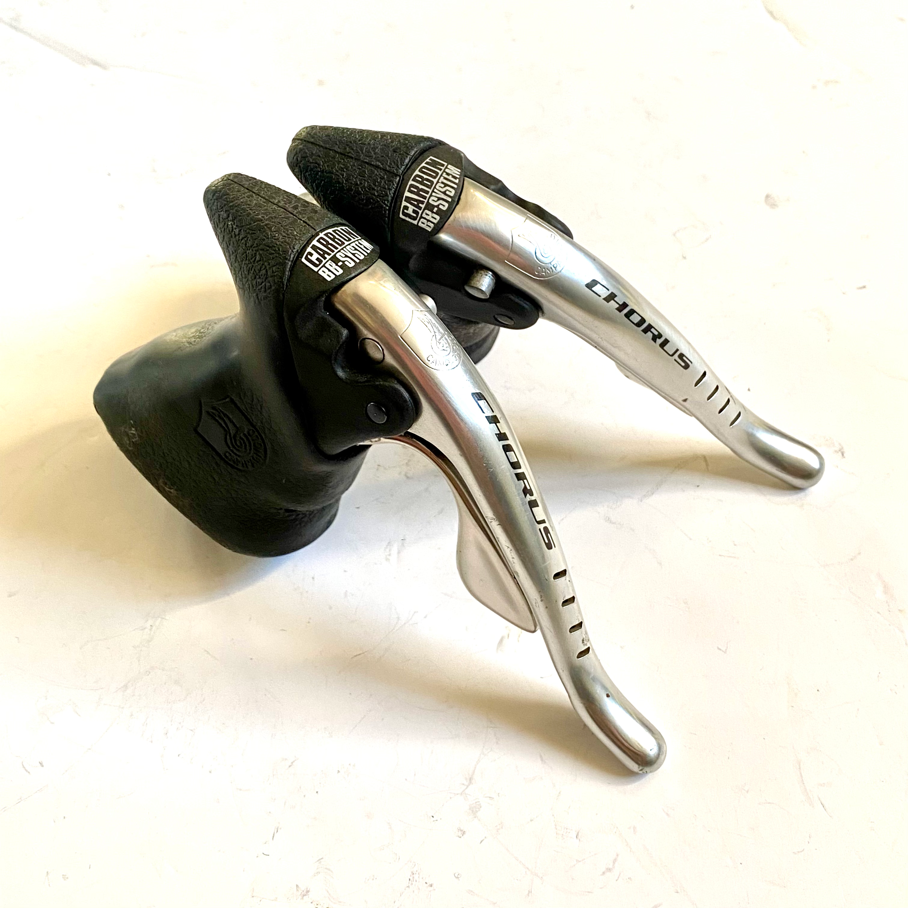 Manettes shifters campagnolo Chorus ergopower 8v