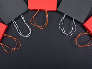 Omni-channel commerce for retailers: The magnitude, return on investment, and barriers to success